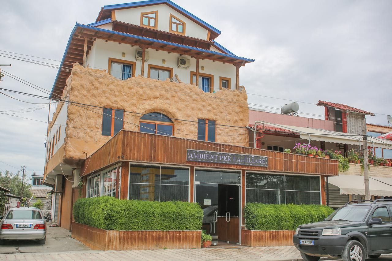 Hotel Shpella Berat Exteriör bild